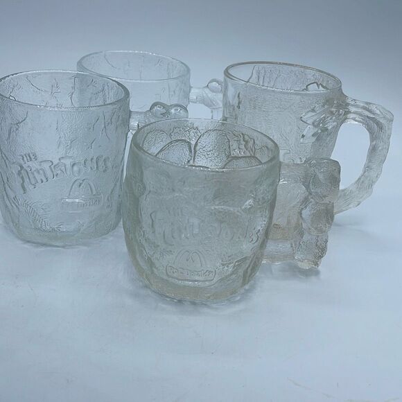 1993 set of 4 The Flintstones glass mugs from McDonalds ( RocDonalds ) . - Picture 1 of 9